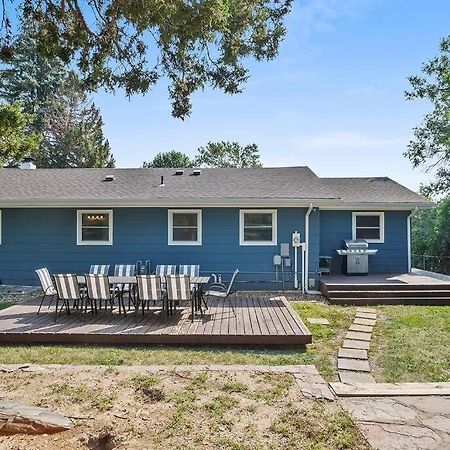 Roomy 5 Bed 3 Bath Fire Place Large Outdoor Space 拉皮德城 外观 照片
